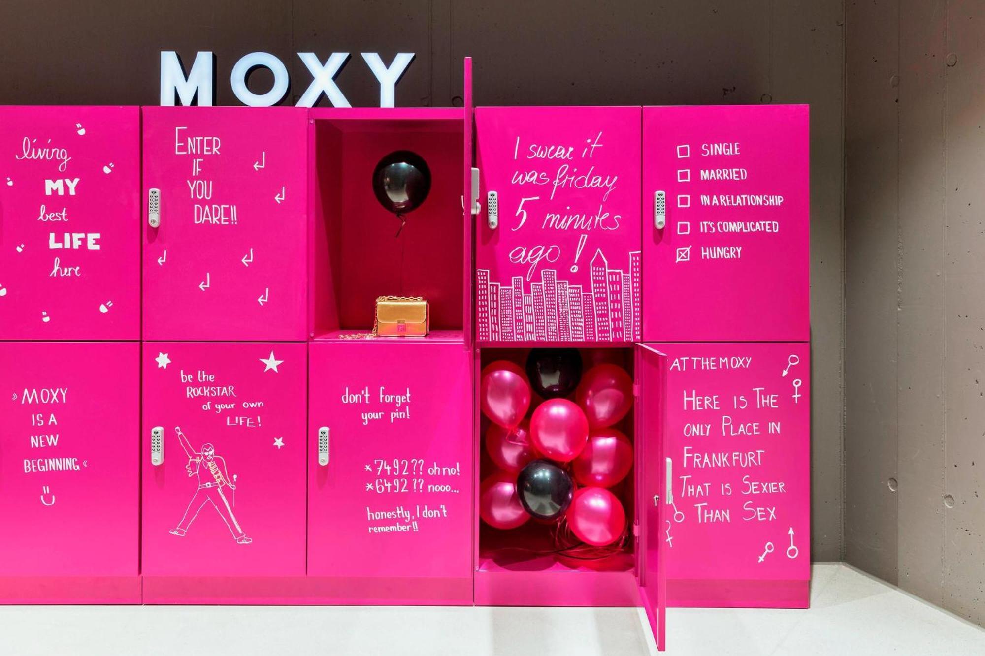 Moxy Frankfurt Center 3* Frankfurt am Main